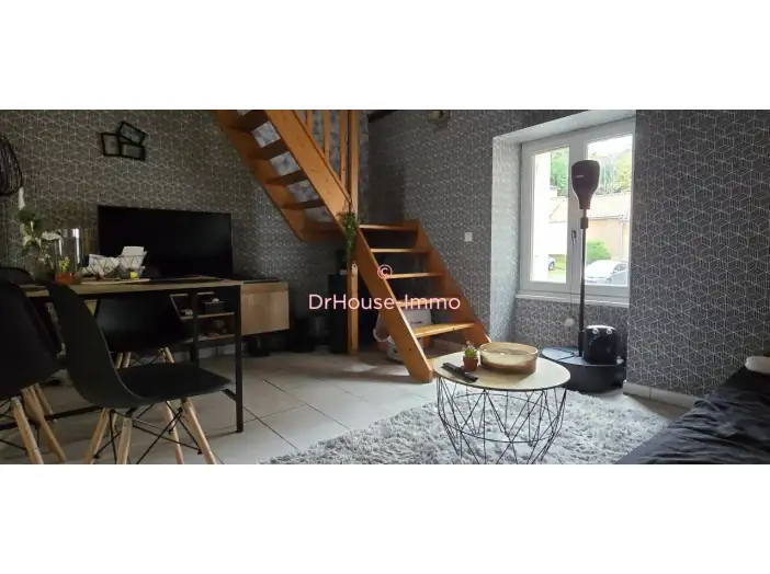 Immeuble 6 pièces de 99 m² - Poitiers (86000)