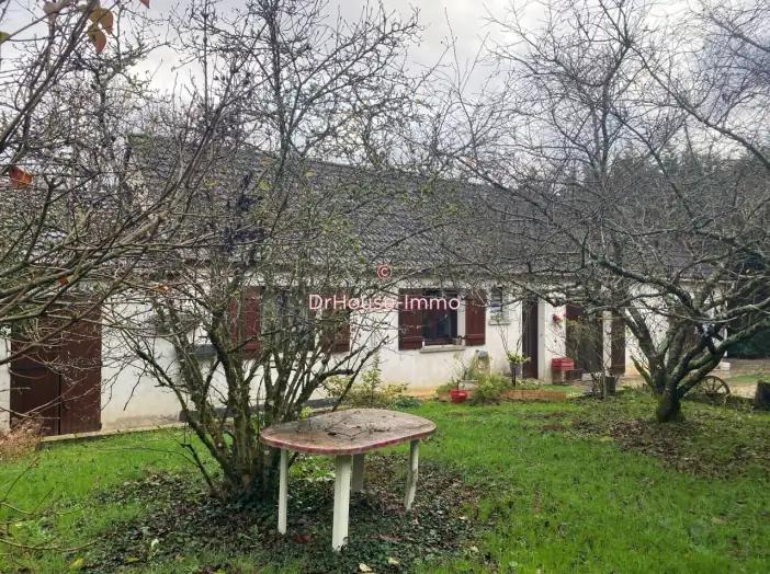 Maison 6 pièces de 110 m² - Diges (89240)