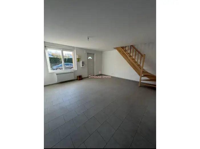 Maison 5 pièces de 75 m² - Lapugnoy (62122)