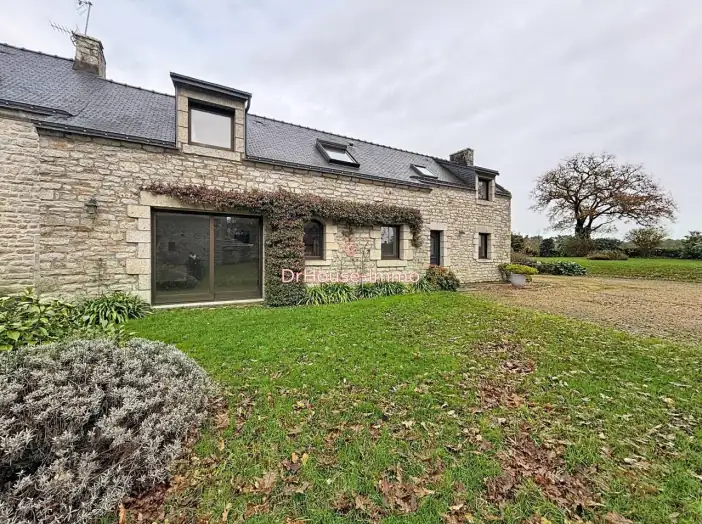 Maison 6 pièces de 119 m² - Vannes (56000)