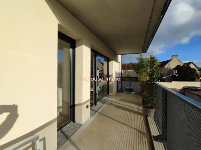 Appartement 4 pièces de 85 m² - Ifs (14123)