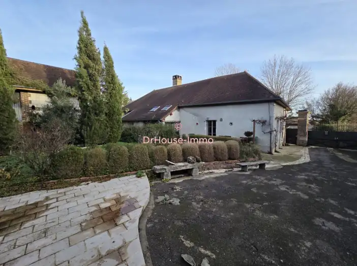 Maison 5 pièces de 140 m² - Montgueux (10300)