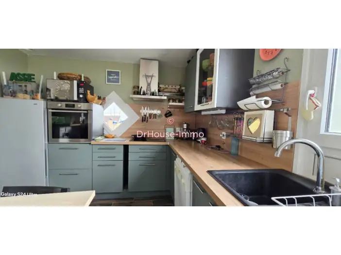 Maison 4 pièces de 95 m² - Saint-Jean-Bonnefonds (42650)