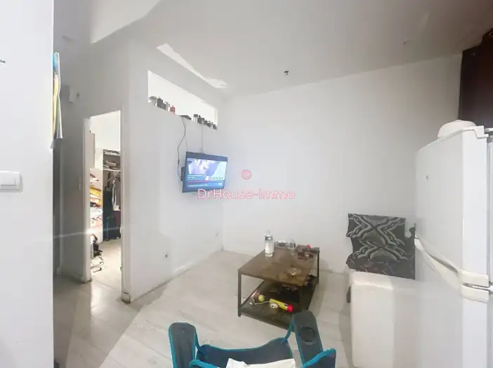 Appartement 1 pièce de 21 m² - Marseille (13001)