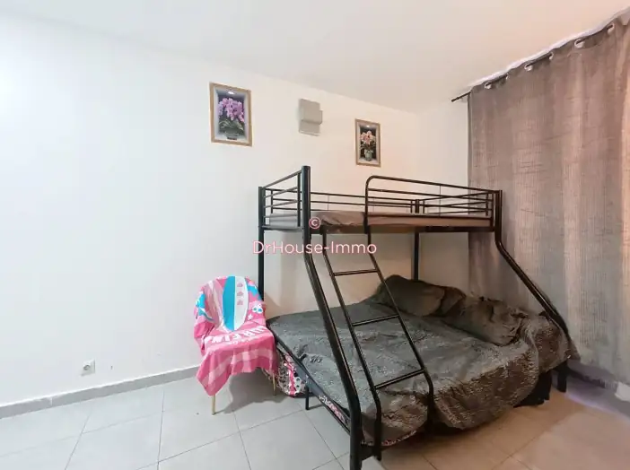 Appartement 1 pièce de 16 m² - Marseille (13001)