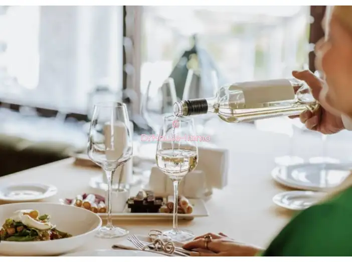 Commerce 4 pièces de 200 m² - Lyon (69002)