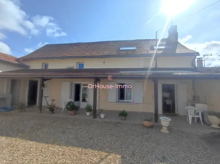 Maison 4 pièces de 71 m² - Scorbé-Clairvaux (86140)