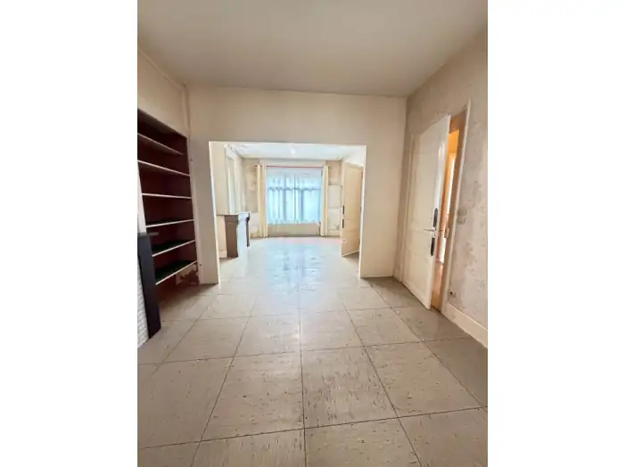 Maison 4 pièces de 131 m² - Templeuve (59242)