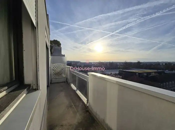 Appartement 3 pièces de 65 m² - Chelles (77500)