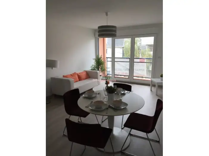 Appartement 3 pièces de 66 m² - Rennes (35000)