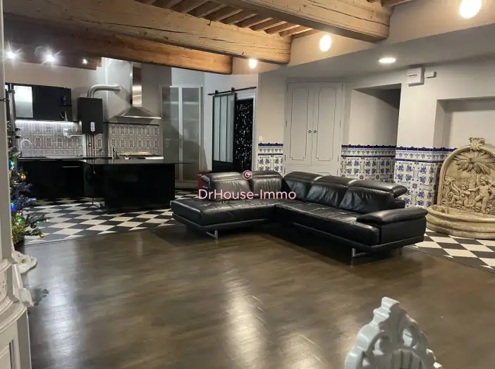 Appartement 5 pièces de 133 m² - Rive-de-Gier (42800)