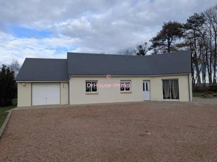 Maison 5 pièces de 96 m² - Bernay (27300)