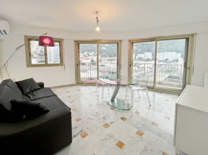 Appartement 2 pièces de 49 m² - Nice (06300)