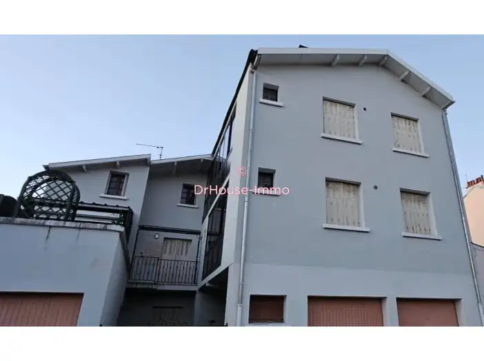 Immeuble 12 pièces de 229 m² - Tarbes (65000)