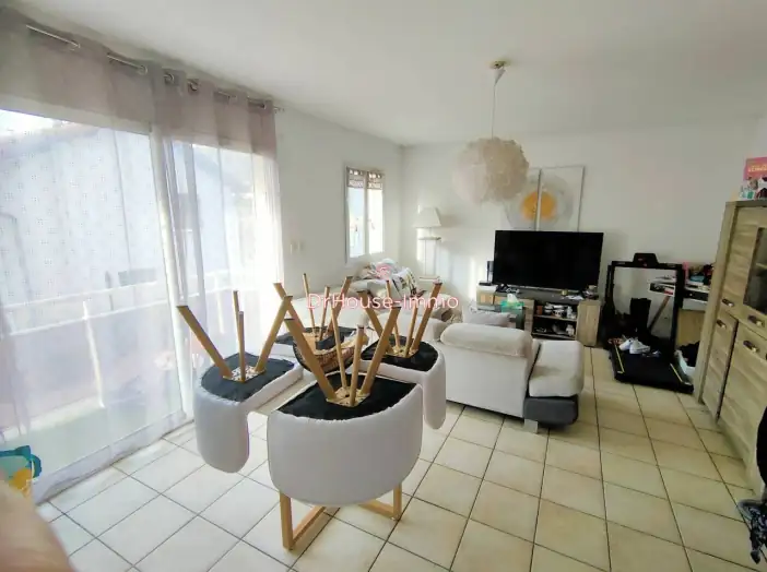 Appartement 3 pièces de 60 m² - Saint-Vérand (38160)