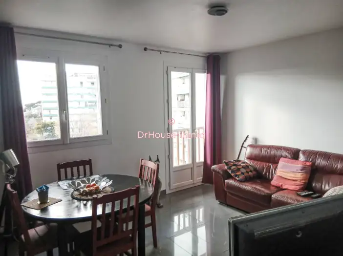 Appartement 3 pièces de 48 m² - Marseille (13013)