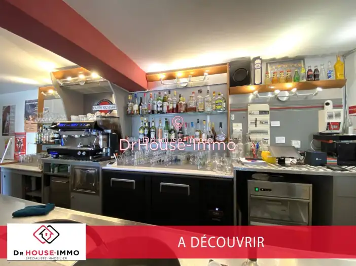 Maison 2 pièces de 75 m² - Saintes-Maries-de-la-Mer (13460)