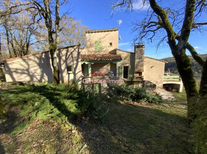 Maison 5 pièces de 128 m² - Catus (46150)