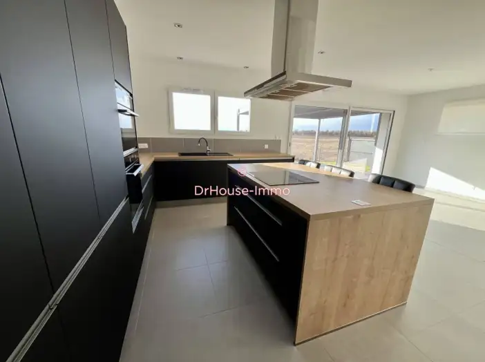 Maison 5 pièces de 142 m² - Wolfgantzen (68600)