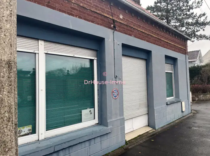 Loft / Atelier 5 pièces de 130 m² - Béthune (62400)