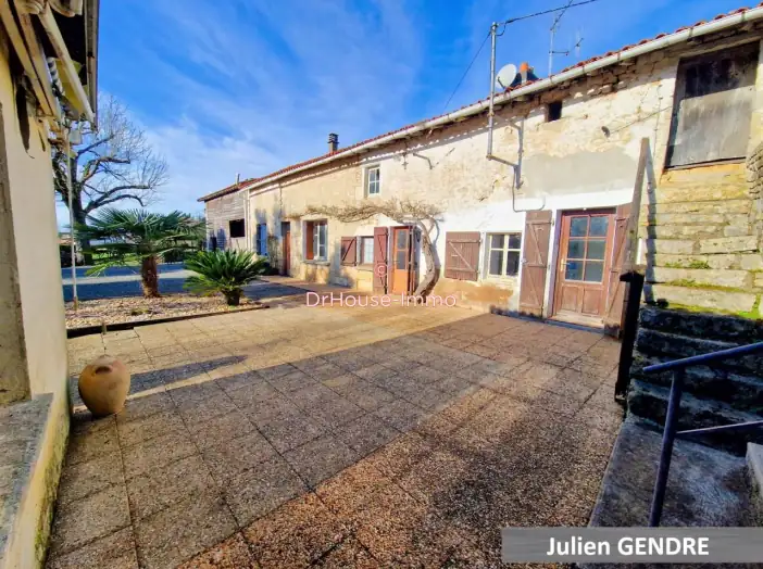 Maison 4 pièces de 100 m² - Marcillé (79500)