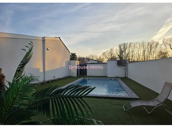 Maison 4 pièces de 98 m² - Bordeaux (33300)