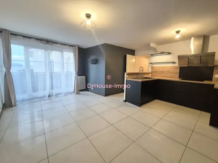 Appartement 3 pièces de 62 m² - Mantes-la-Jolie (78200)