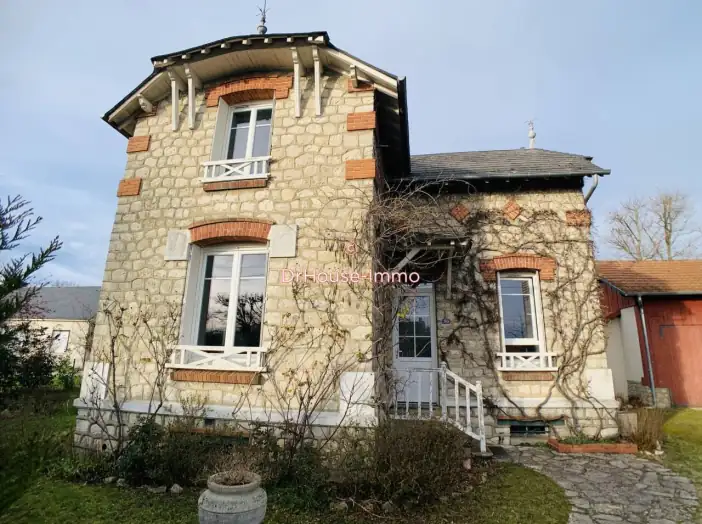 Maison 4 pièces de 73 m² - Villemandeur (45700)