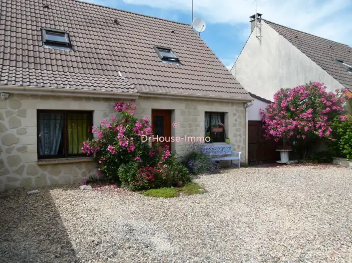 Maison 5 pièces de 101 m² - Creil (60100)