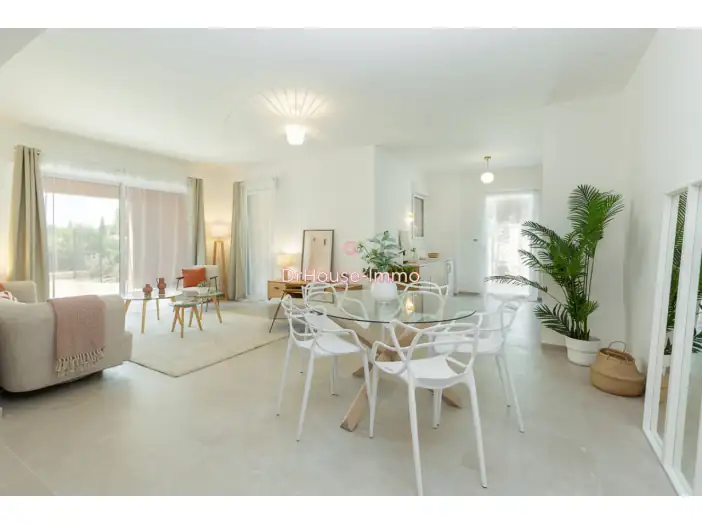 Appartement 3 pièces de 78 m² - Aix-en-Provence (13540)