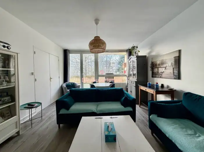 Appartement 4 pièces de 82 m² - Tourcoing (59200)