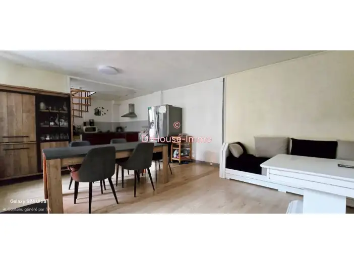 Maison 3 pièces de 76 m² - Roche-la-Molière (42230)