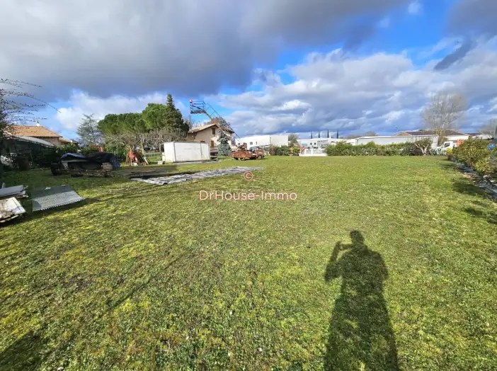Terrain de 1 089 m² - Pechbonnieu (31140)