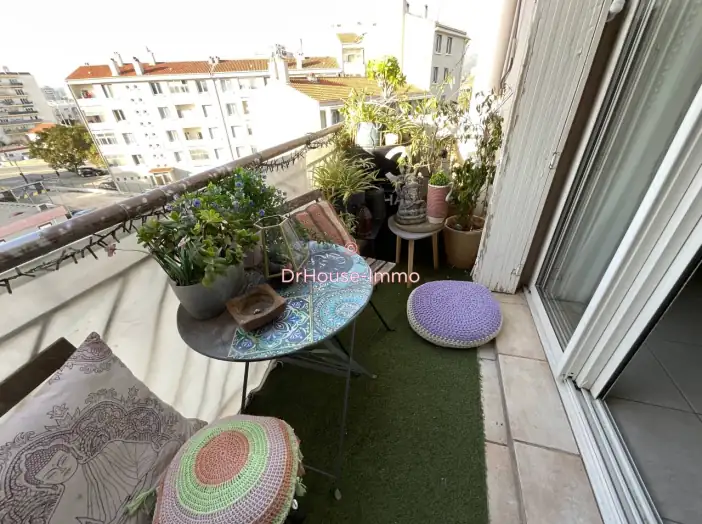 Image des la section Servies