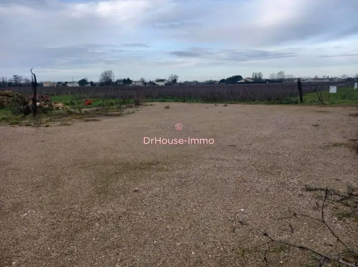 Terrain de 1 100 m² - Saint-Sulpice-de-Faleyrens (33330)