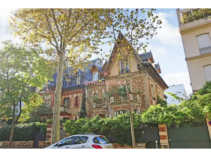 Appartement 4 pièces de 70 m² - Neuilly-sur-Seine (92200)