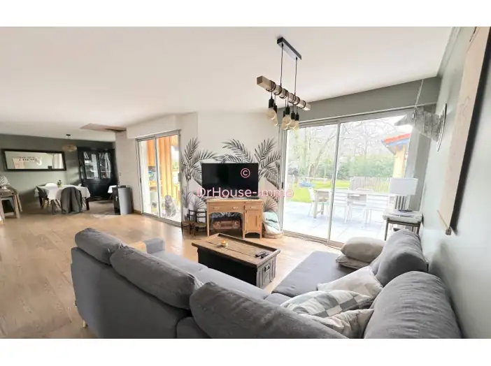 Maison 4 pièces de 130 m² - Lège-Cap-Ferret (33950)