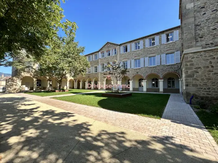 Bureau de 115 m² - Mornant (69440)