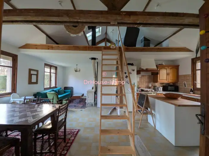 Maison 5 pièces de 84 m² - Saint-Pierre-de-Salerne (27800)