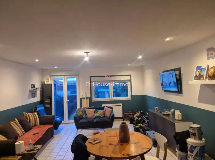 Immeuble 7 pièces de 127 m² - Lille (59260)