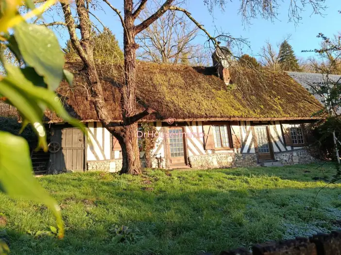 Maison 5 pièces de 70 m² - Livet-sur-Authou (27800)