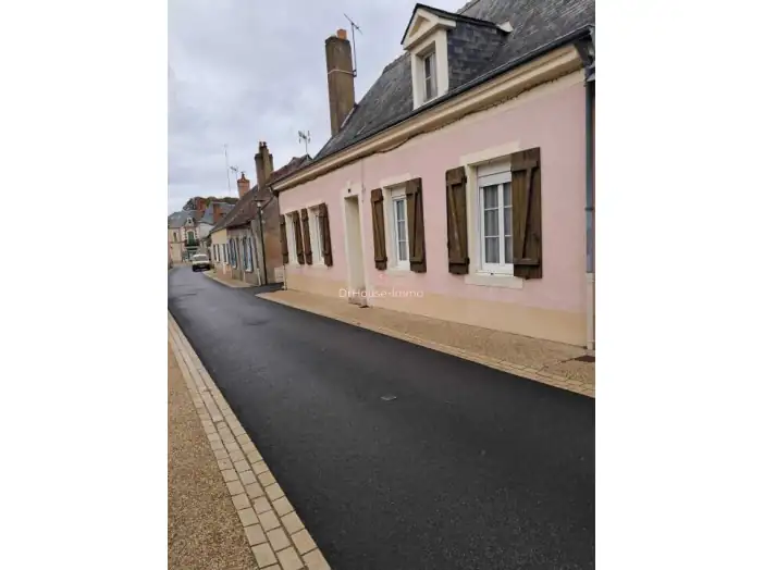 Maison 4 pièces de 146 m² - Saint-Mars-d'Outillé (72220)