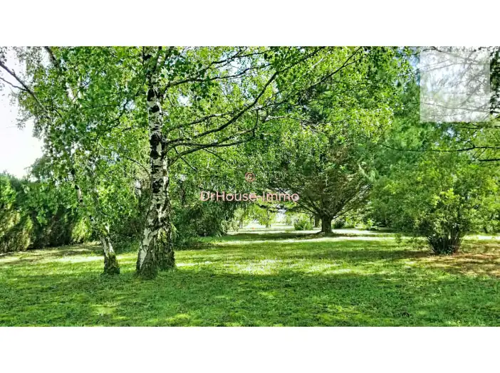 Terrain de 2 561 m² - Ingré (45140)