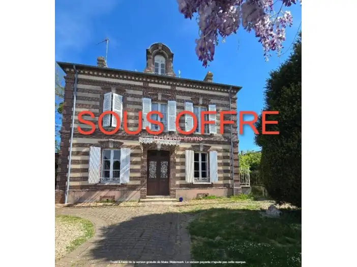 Maison 8 pièces de 174 m² - Saint-André-de-l'Eure (27220)