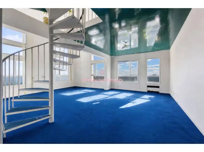 Appartement 6 pièces de 181 m² - Paris (75013)