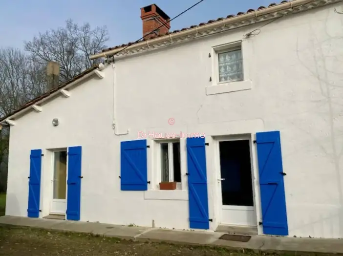 Maison 4 pièces de 97 m² - Saint-Maurice-le-Girard (85390)