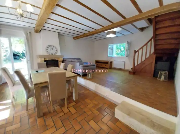 Maison 5 pièces de 121 m² - Chancelade (24650)