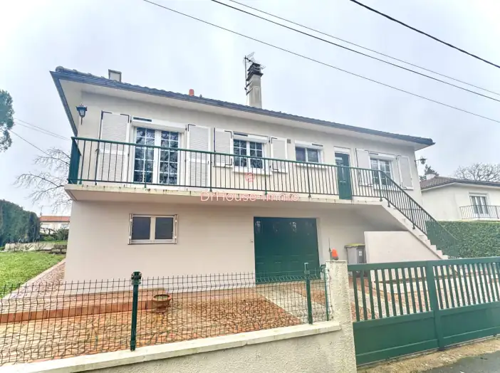 Maison 7 pièces de 153 m² - Migné-Auxances (86440)