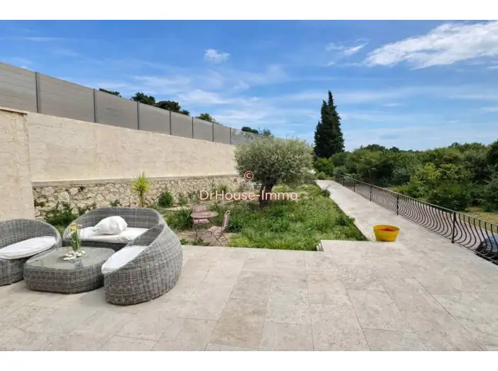 Maison 4 pièces de 95 m² - Marseille (13014)