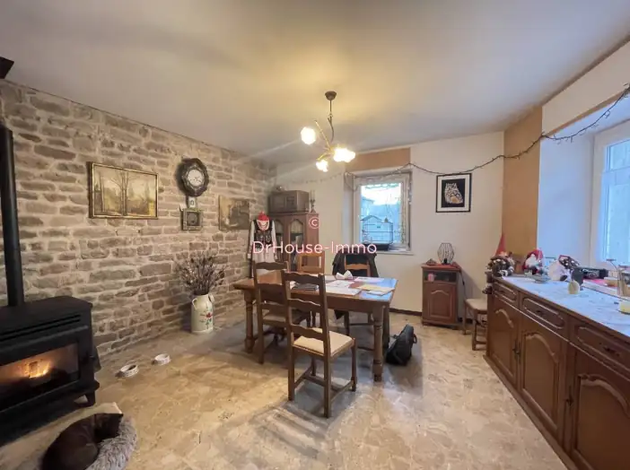 Maison 3 pièces de 72 m² - Darney (88260)